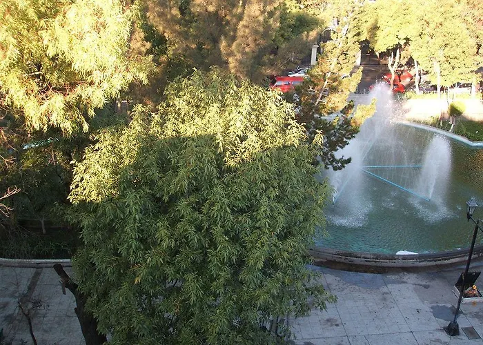 Casa De La Condesa 3*