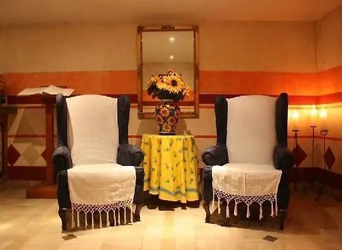 Casa De La Condesa Hotel 3*